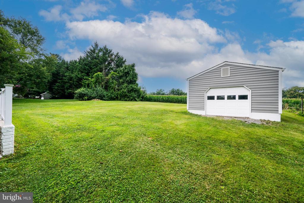 4090 BOTELER ROAD