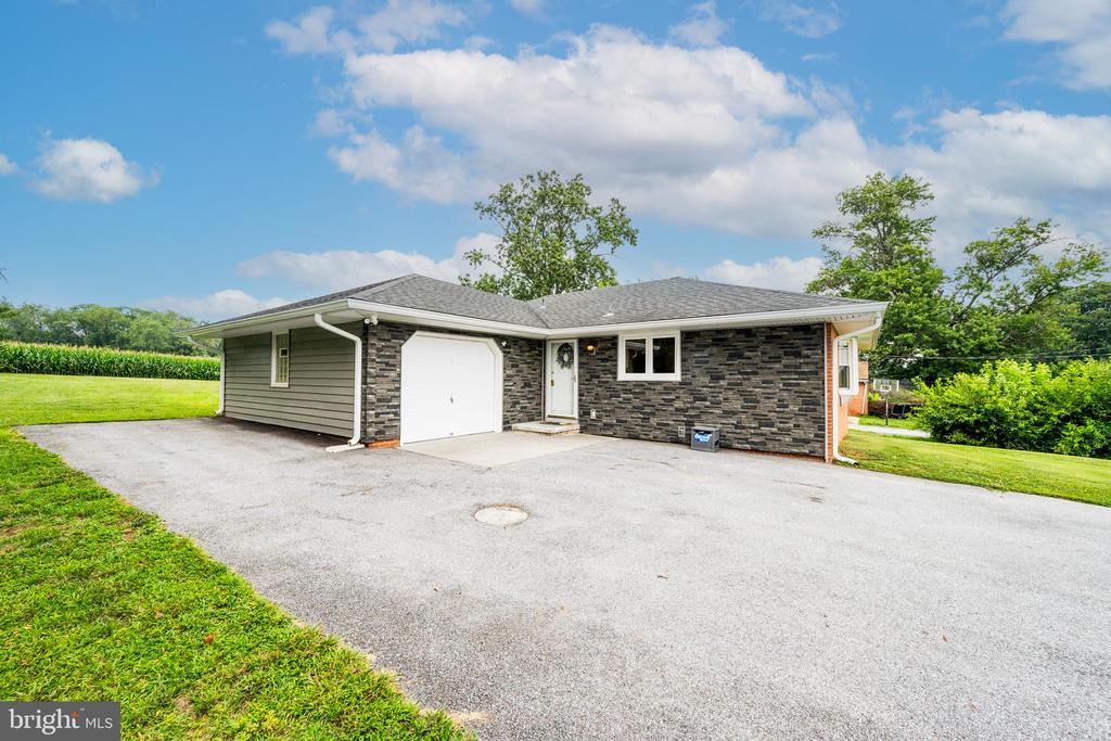 4090 BOTELER ROAD