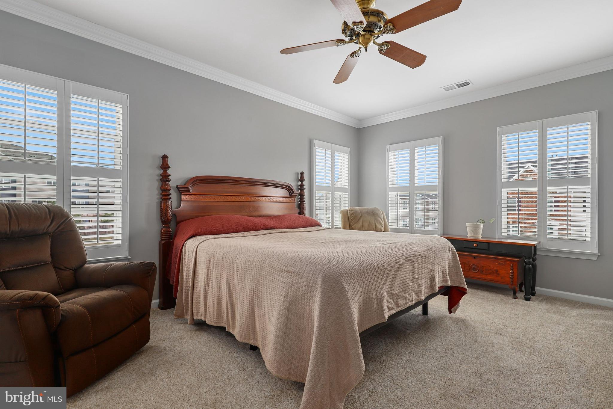 4839 Hiteshow DRIVE Unit: 204