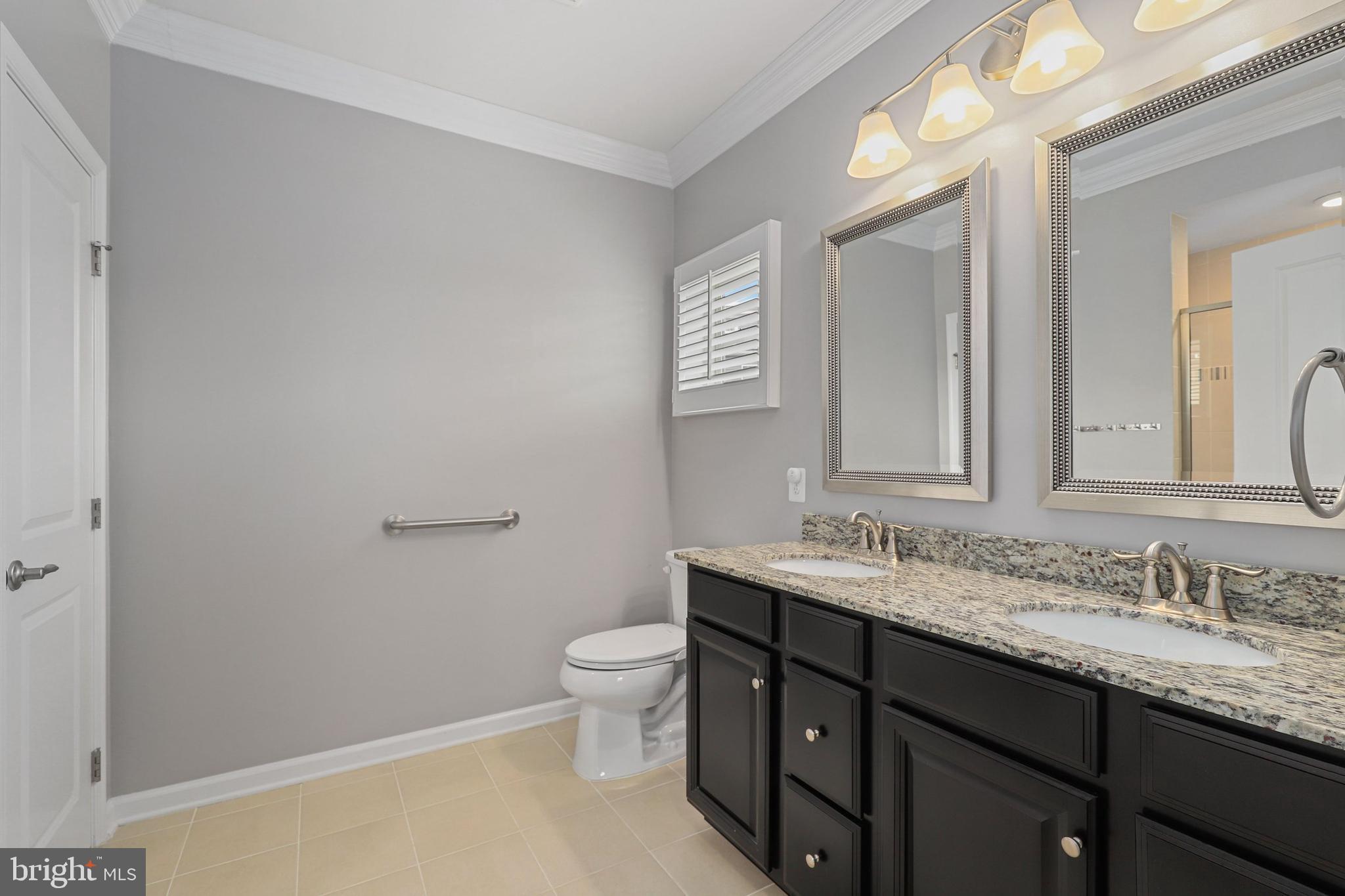 4839 Hiteshow DRIVE Unit: 204