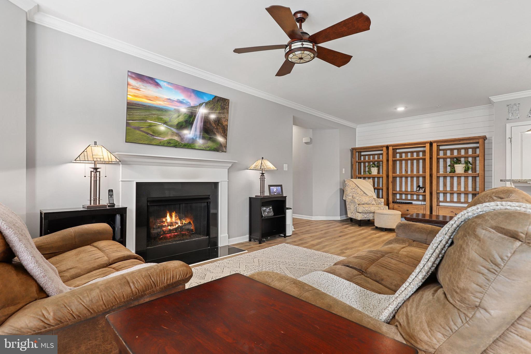 4839 Hiteshow DRIVE Unit: 204