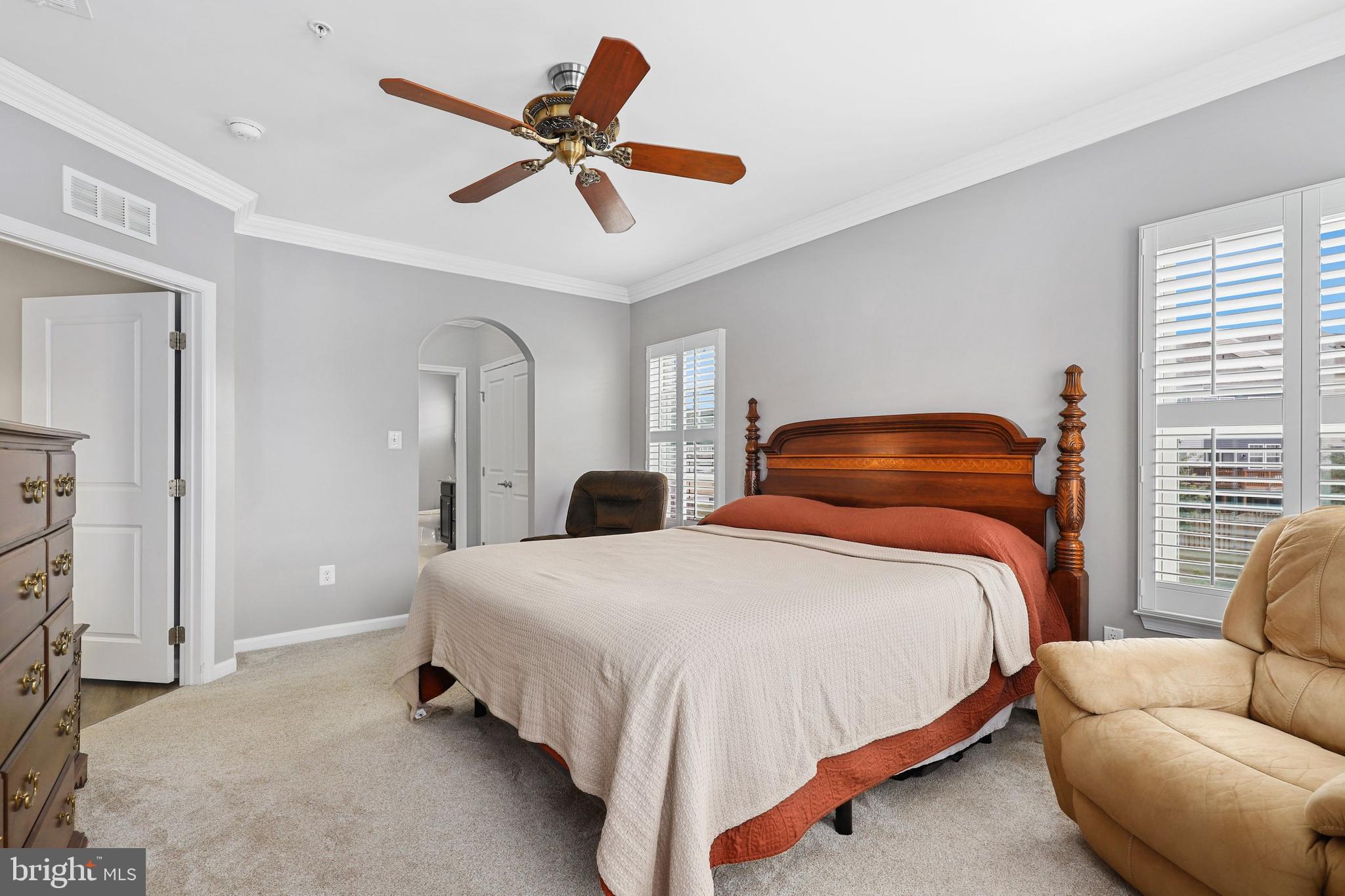 4839 Hiteshow DRIVE Unit: 204