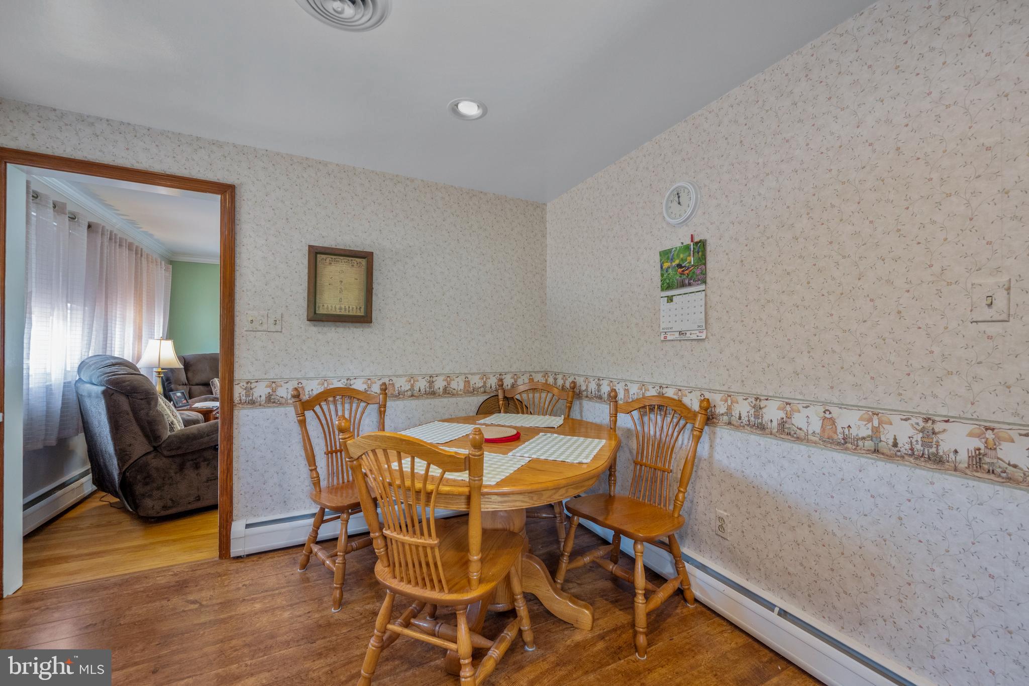 710 N WARFIELD DRIVE