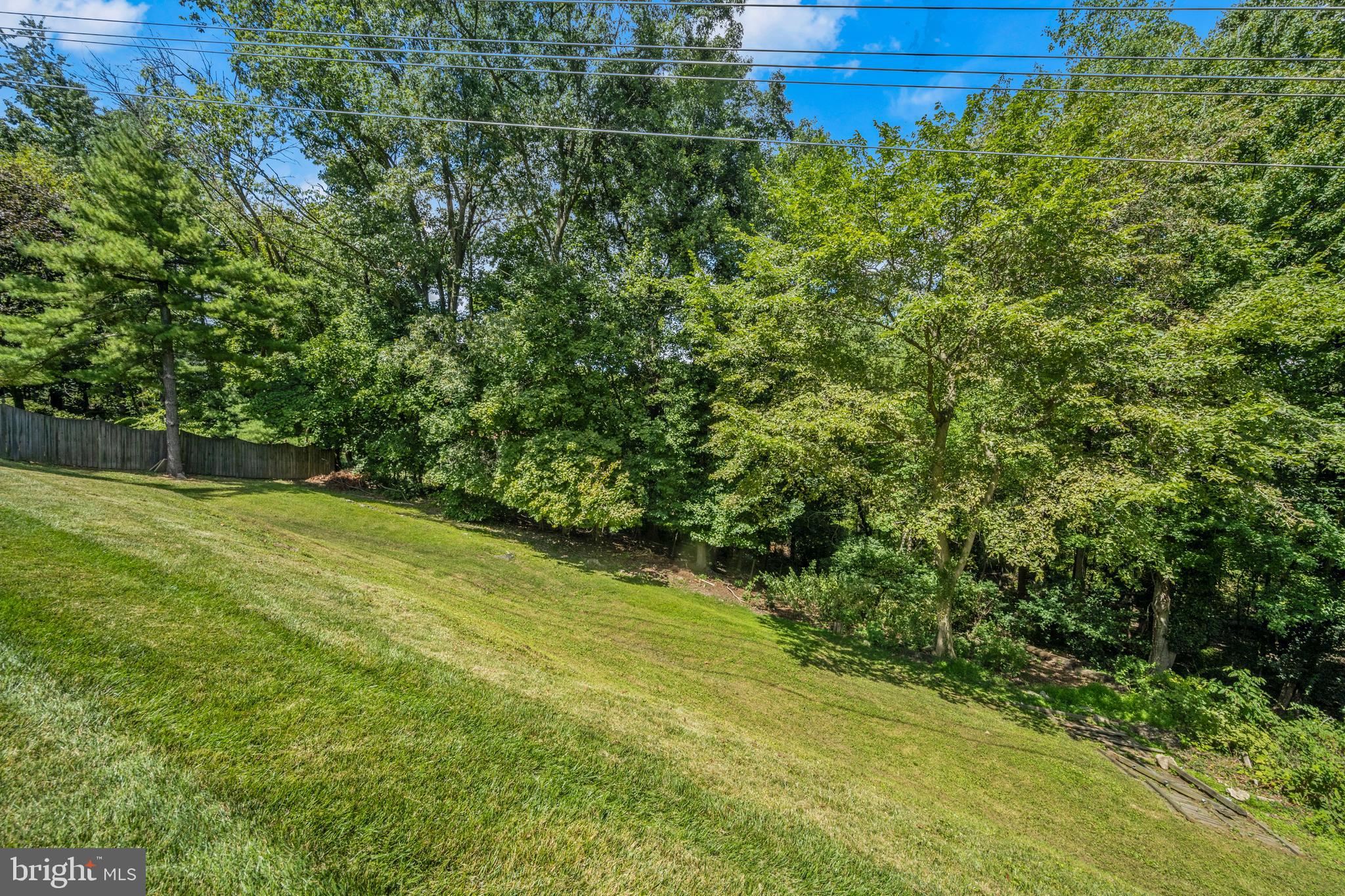 710 N WARFIELD DRIVE