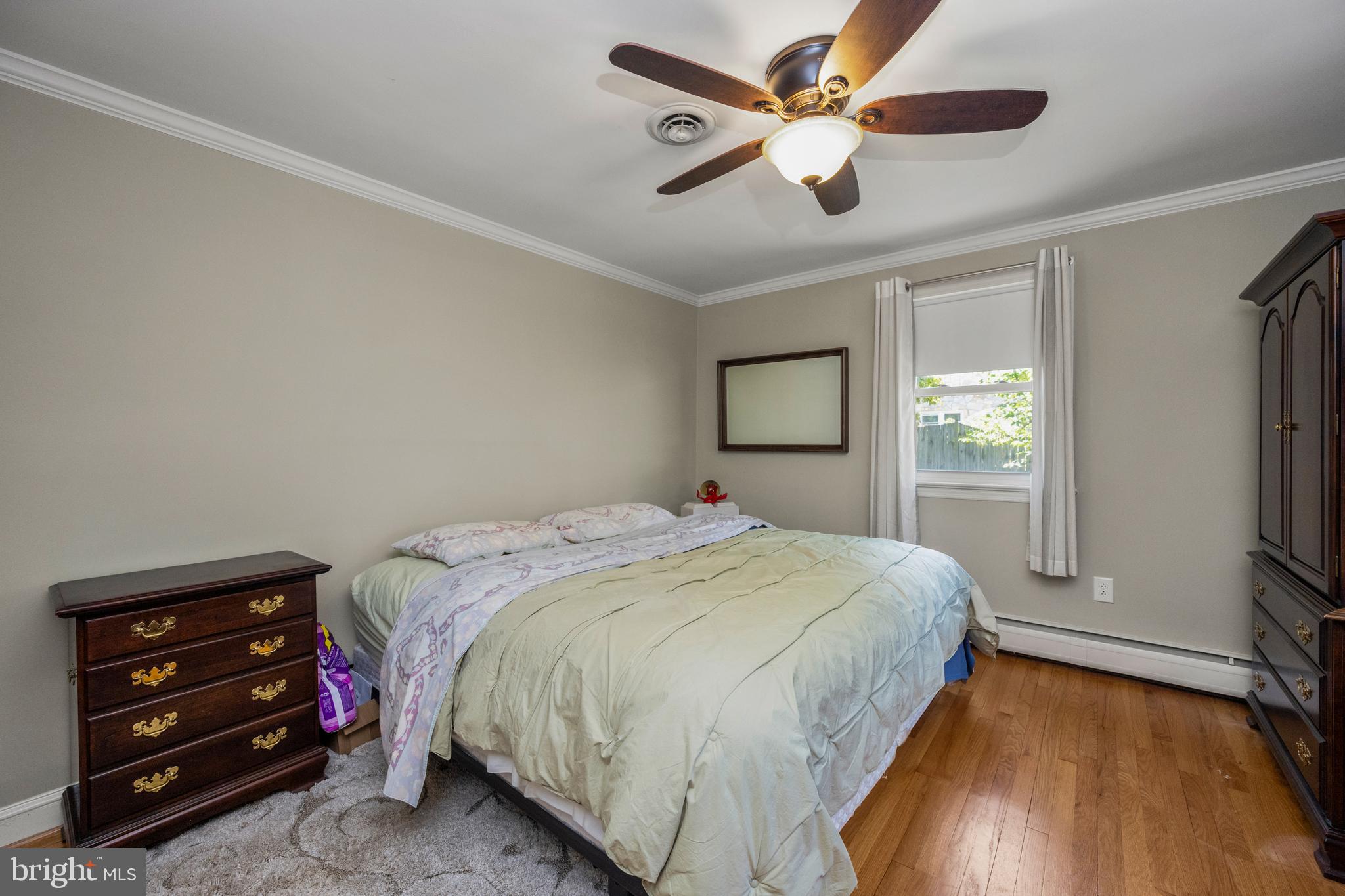 710 N WARFIELD DRIVE