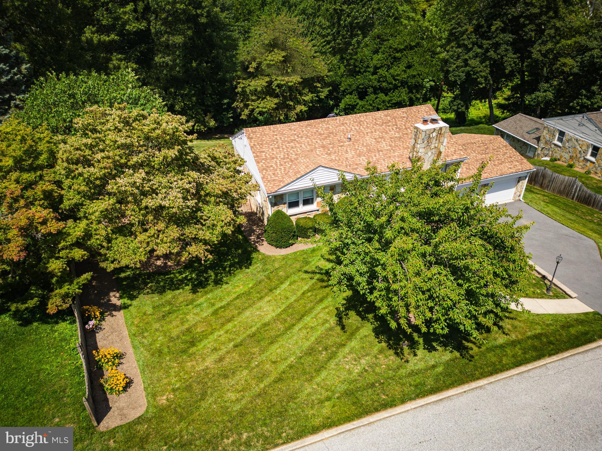 710 N WARFIELD DRIVE