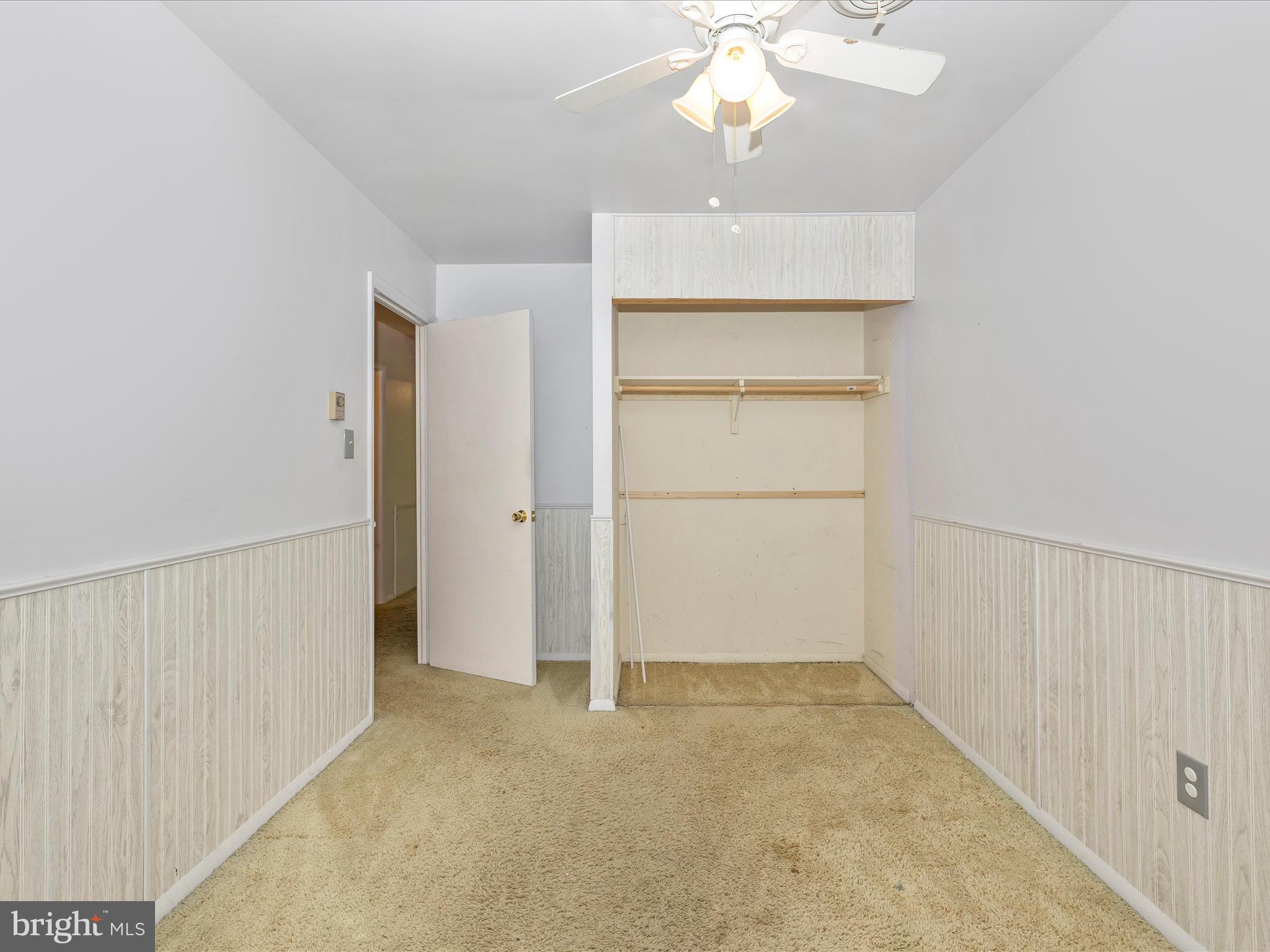 102 Stonegate DRIVE