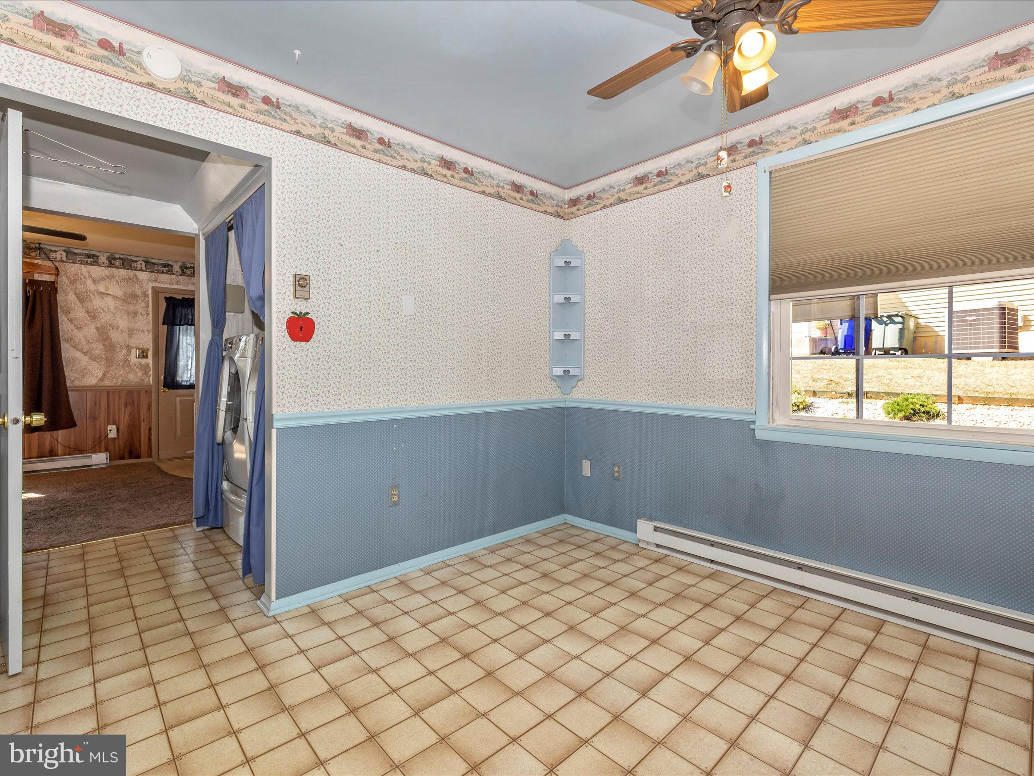 102 Stonegate DRIVE
