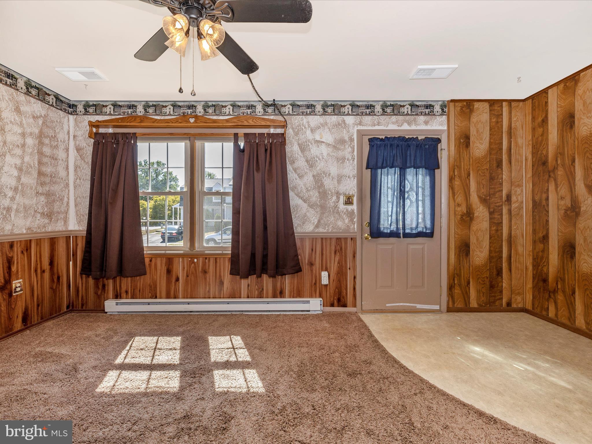 102 Stonegate DRIVE