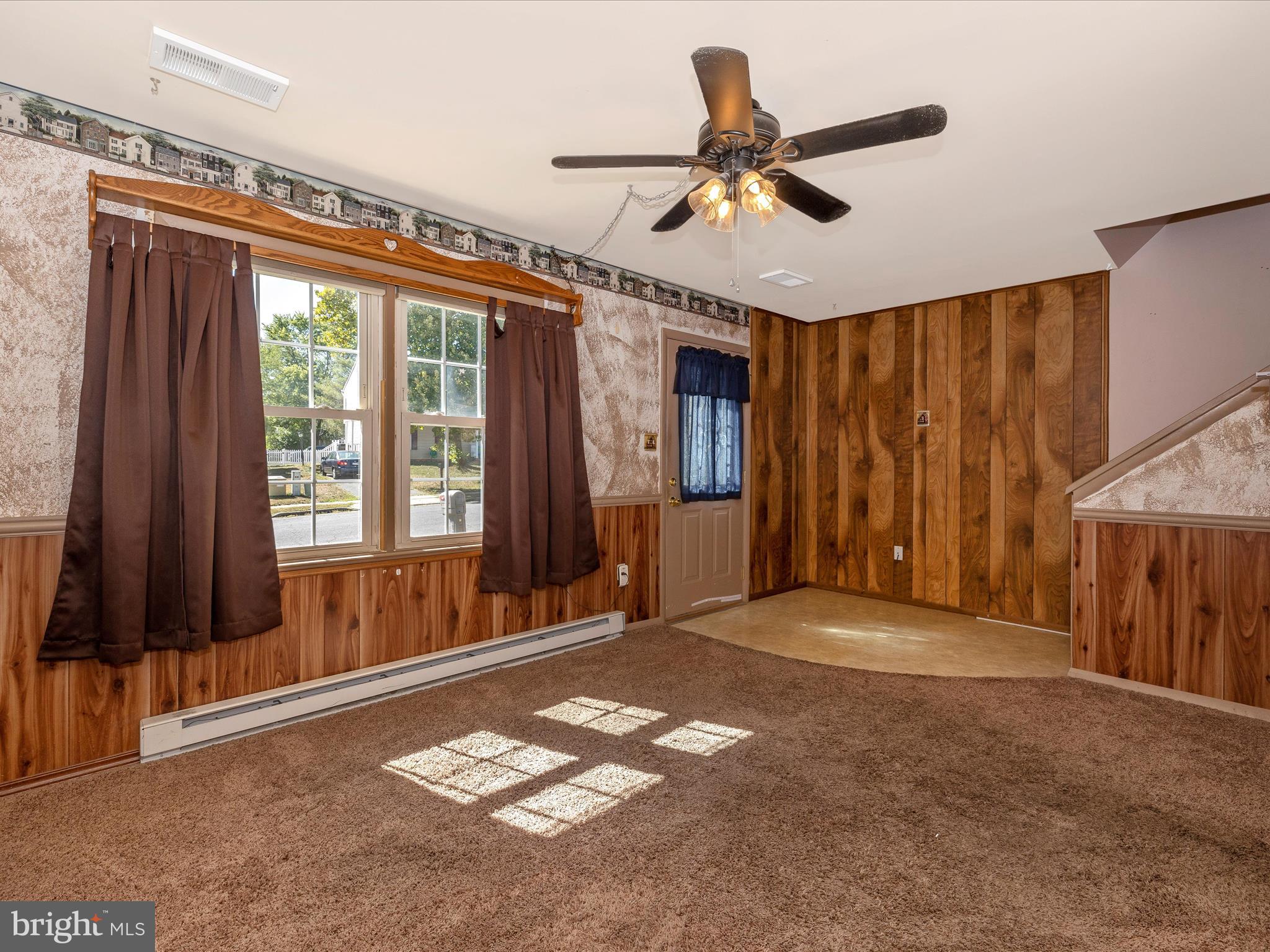 102 Stonegate DRIVE