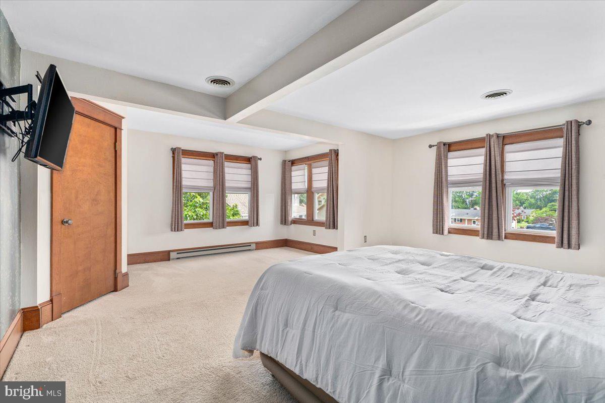 10 Linda Ct