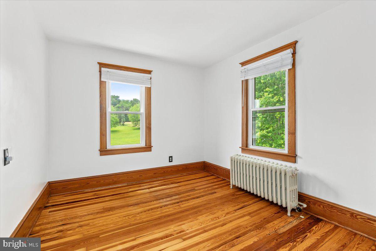 10 Linda Ct