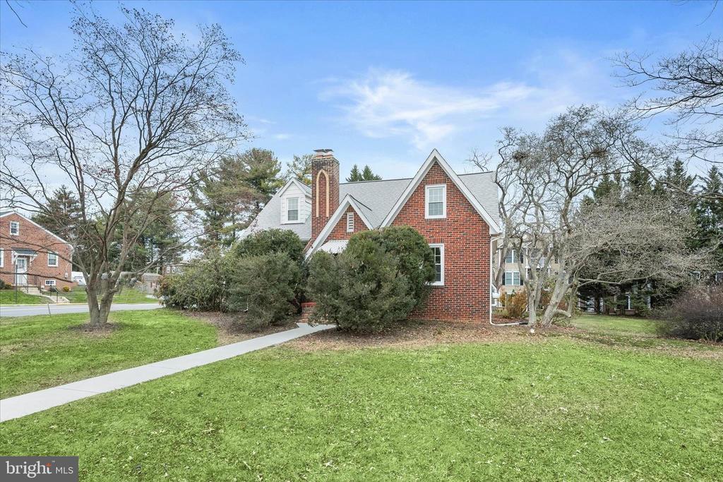 1631 SHOOKSTOWN ROAD