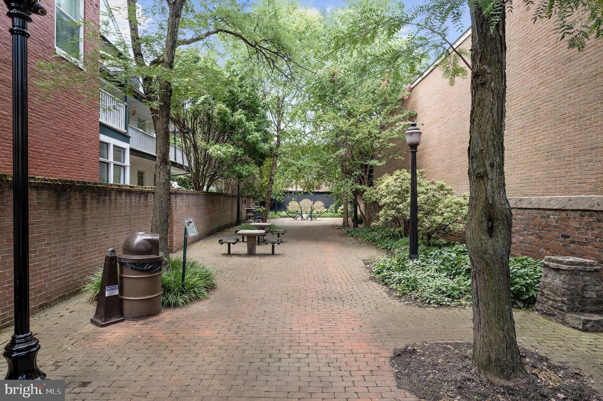 1631 SHOOKSTOWN ROAD