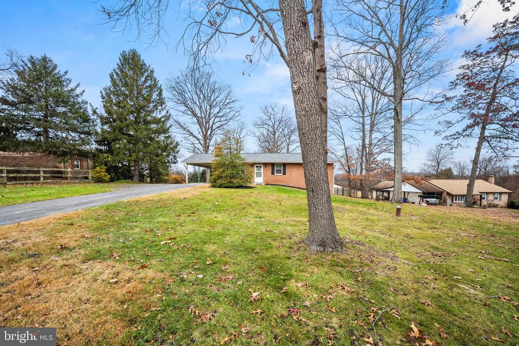 5402 HINES ROAD