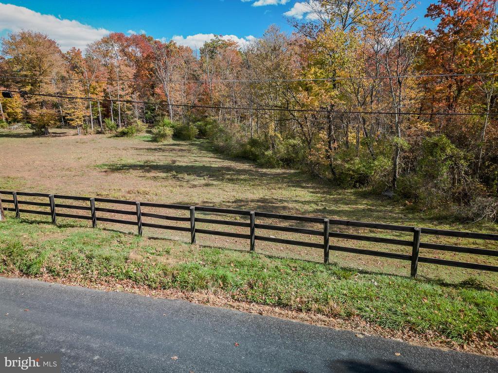 5402 HINES ROAD