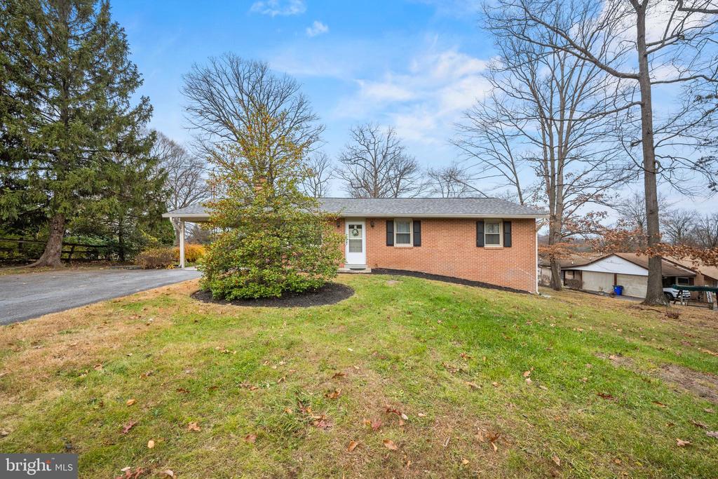5402 HINES ROAD