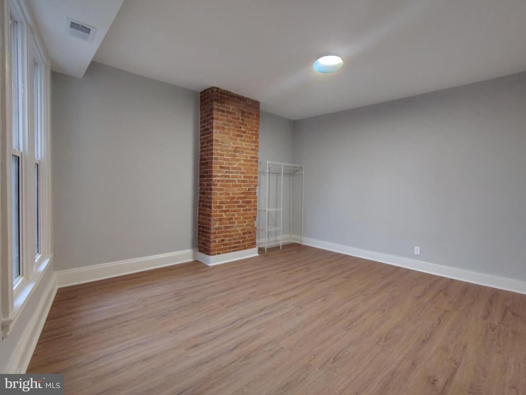 230 S MARKET STREET 2