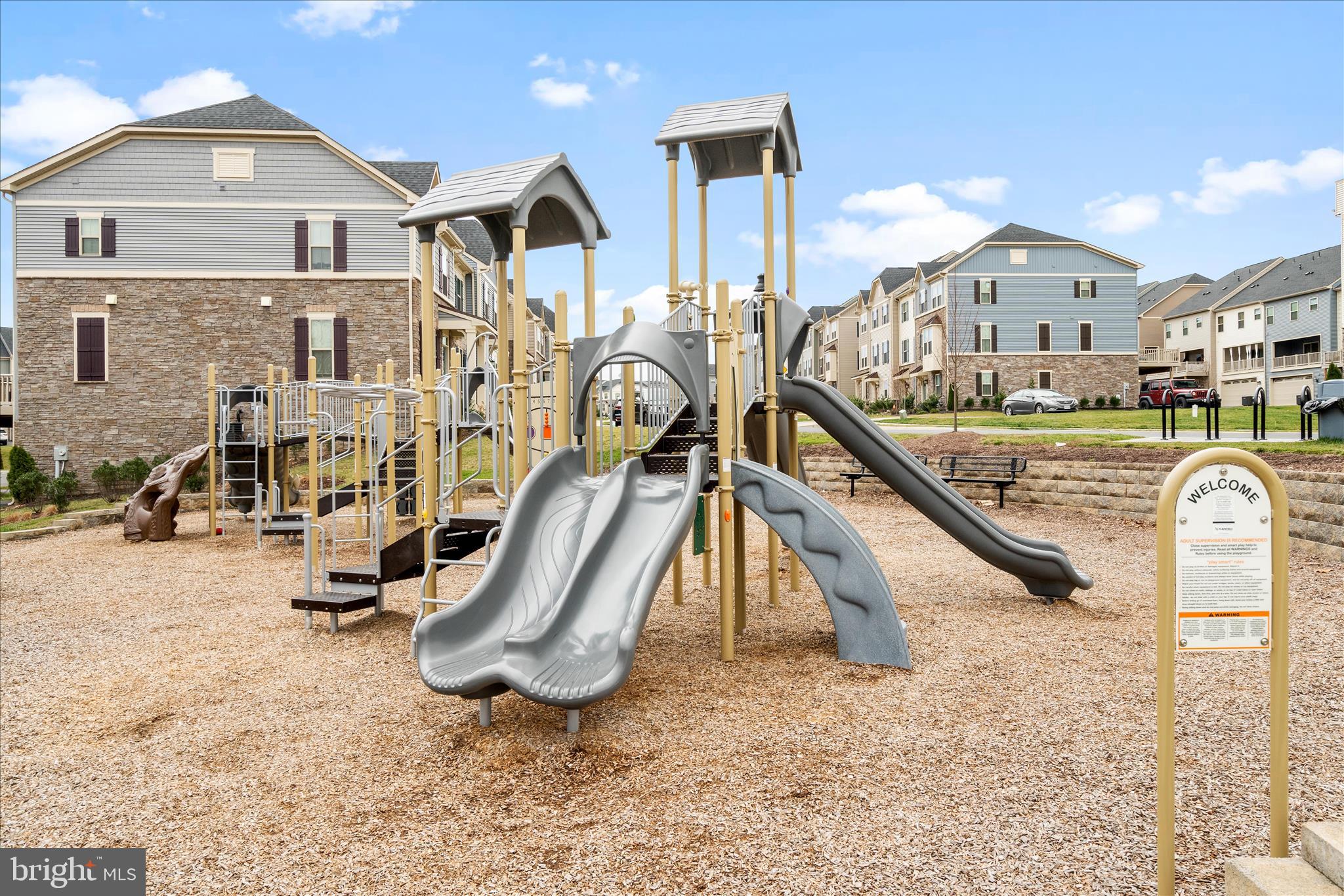 5924 PECKING STONE STREET