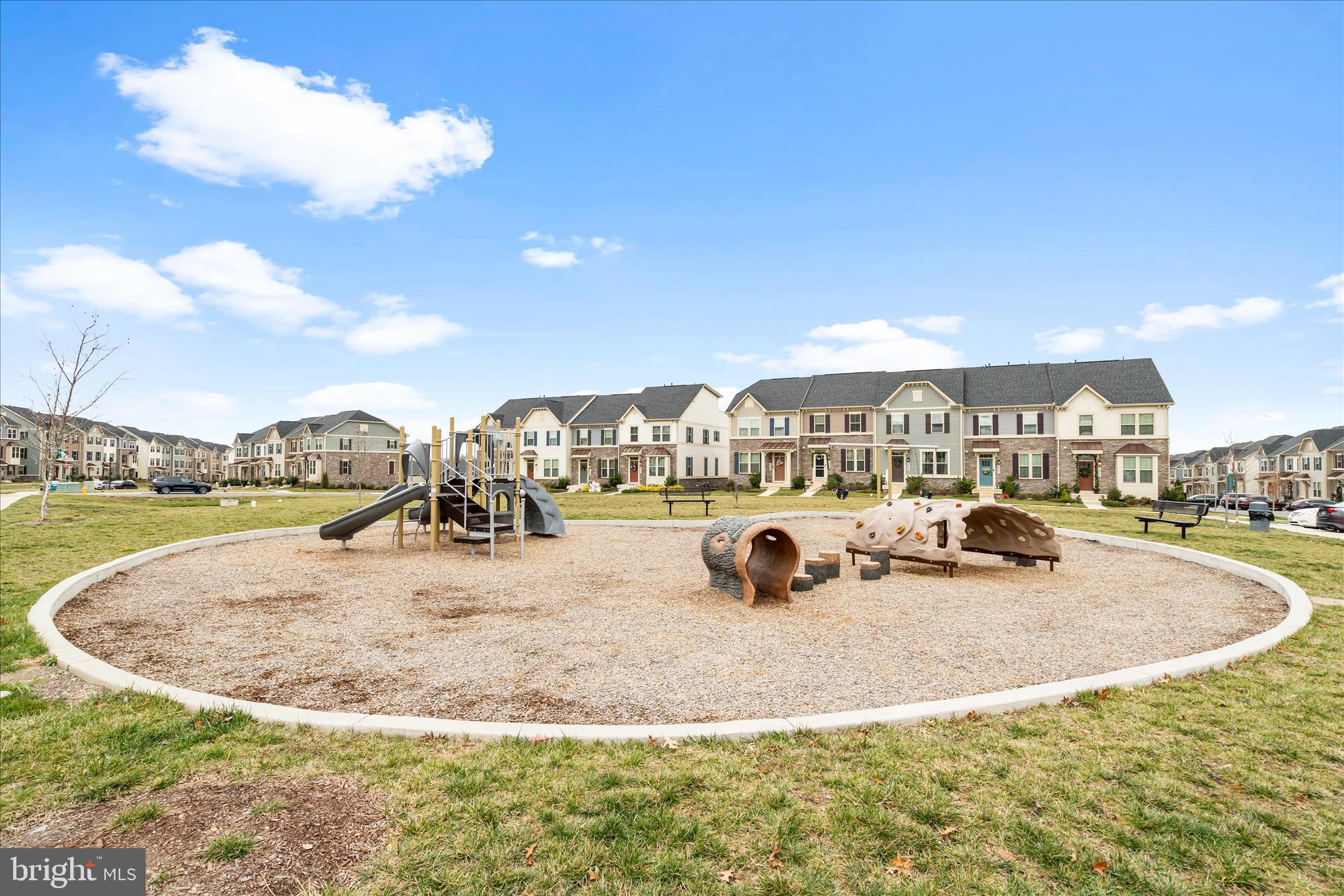 5924 PECKING STONE STREET