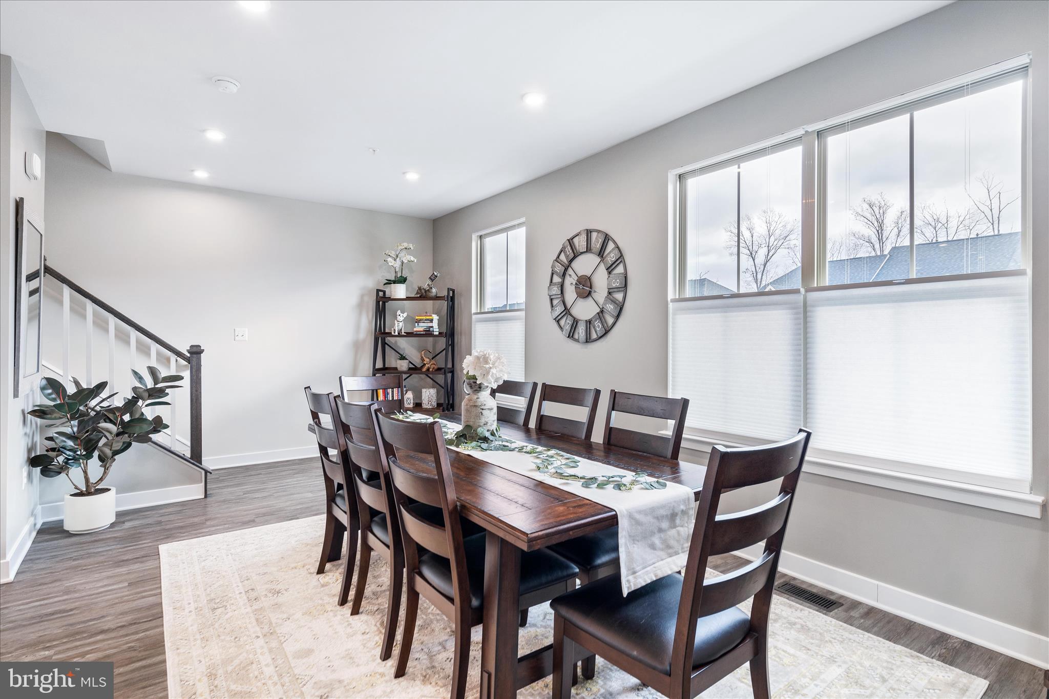 5924 PECKING STONE STREET