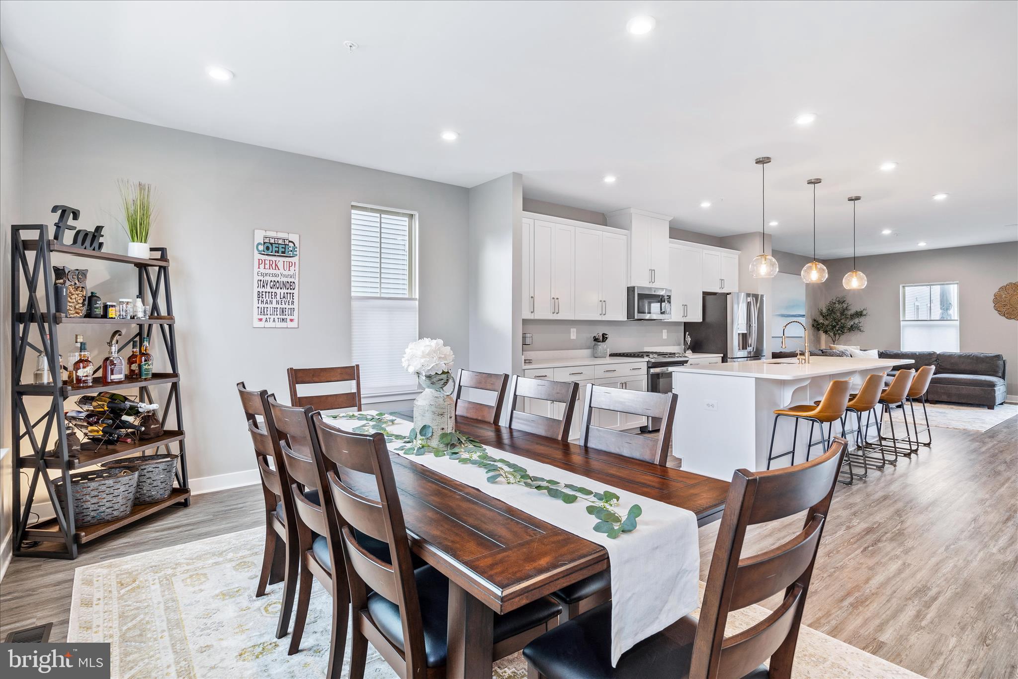 5924 PECKING STONE STREET