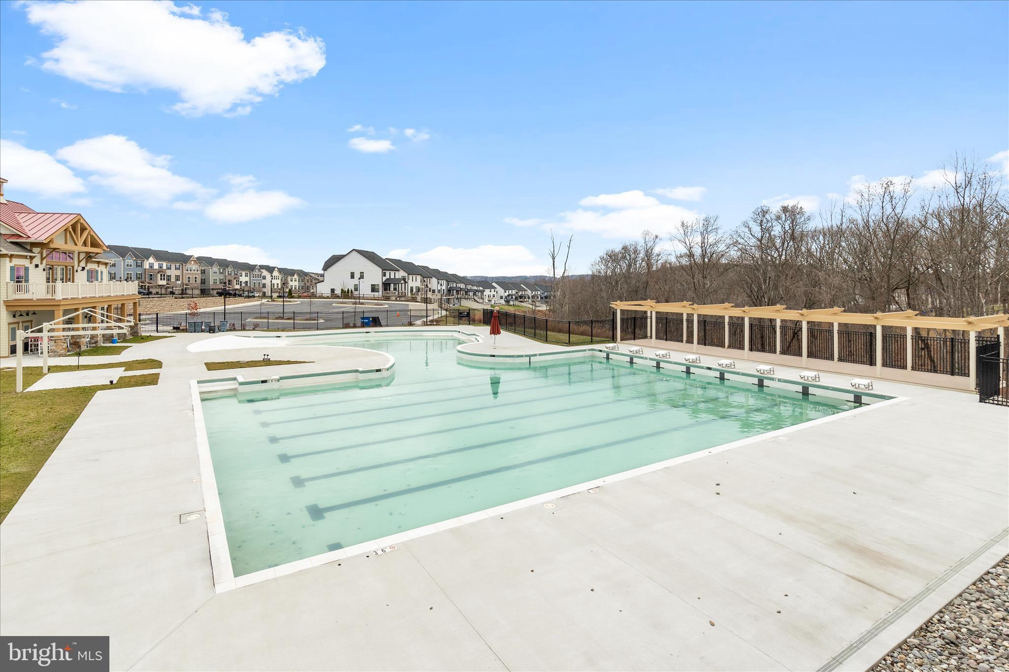 5924 PECKING STONE STREET