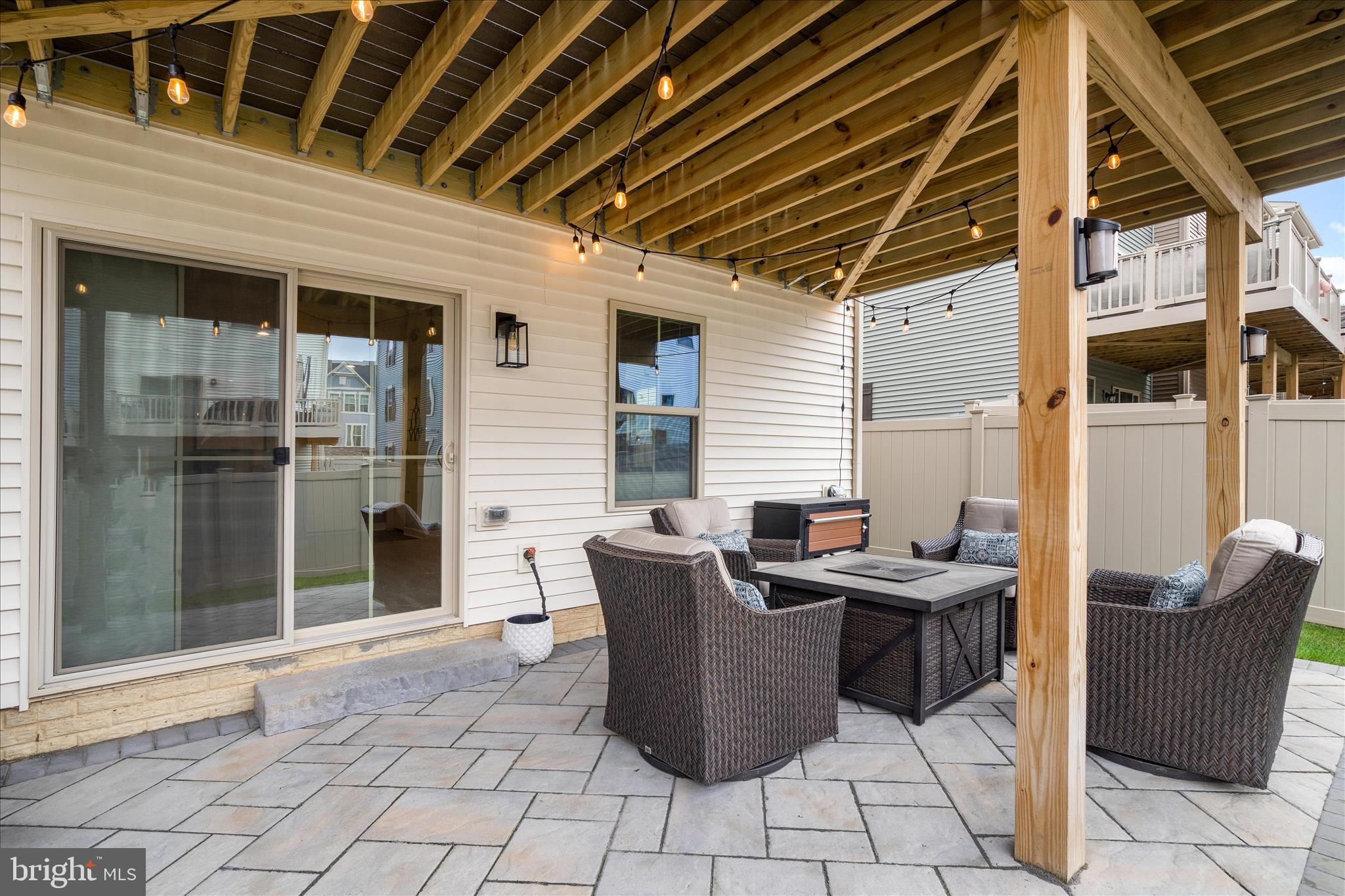 5924 PECKING STONE STREET