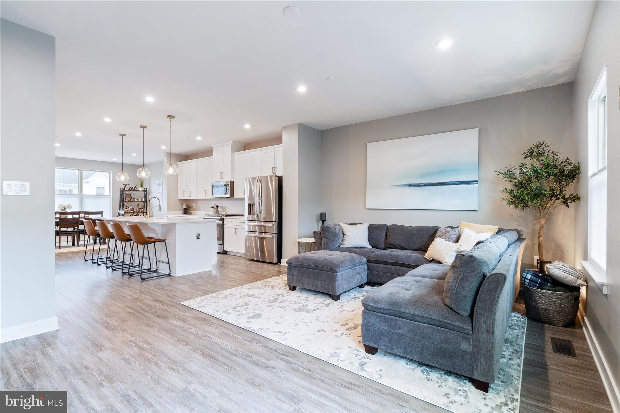 5924 PECKING STONE STREET