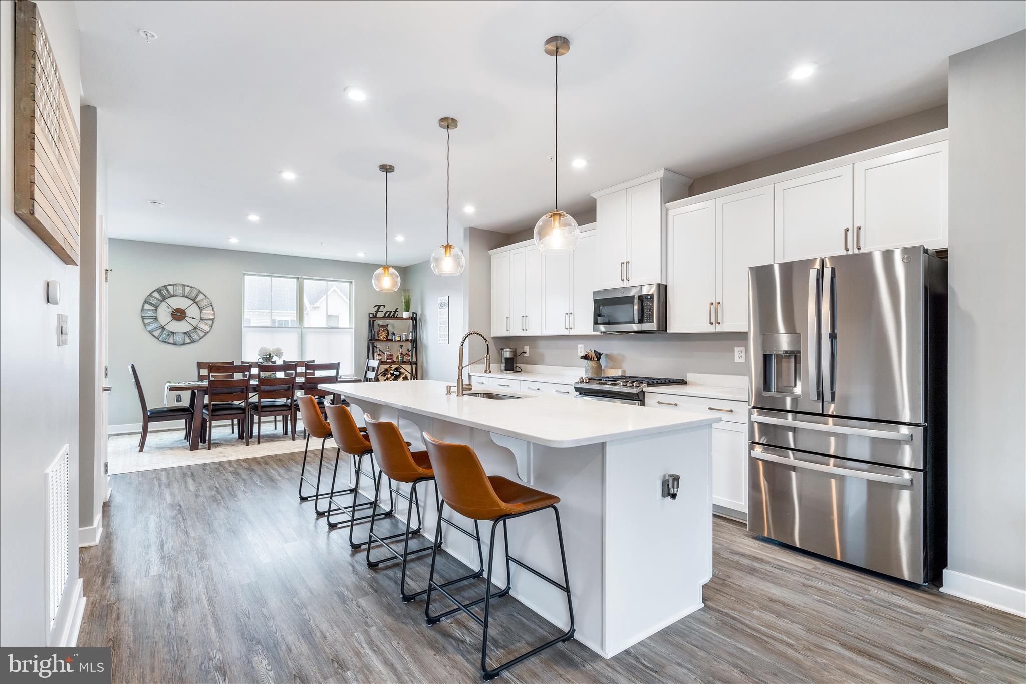 5924 PECKING STONE STREET