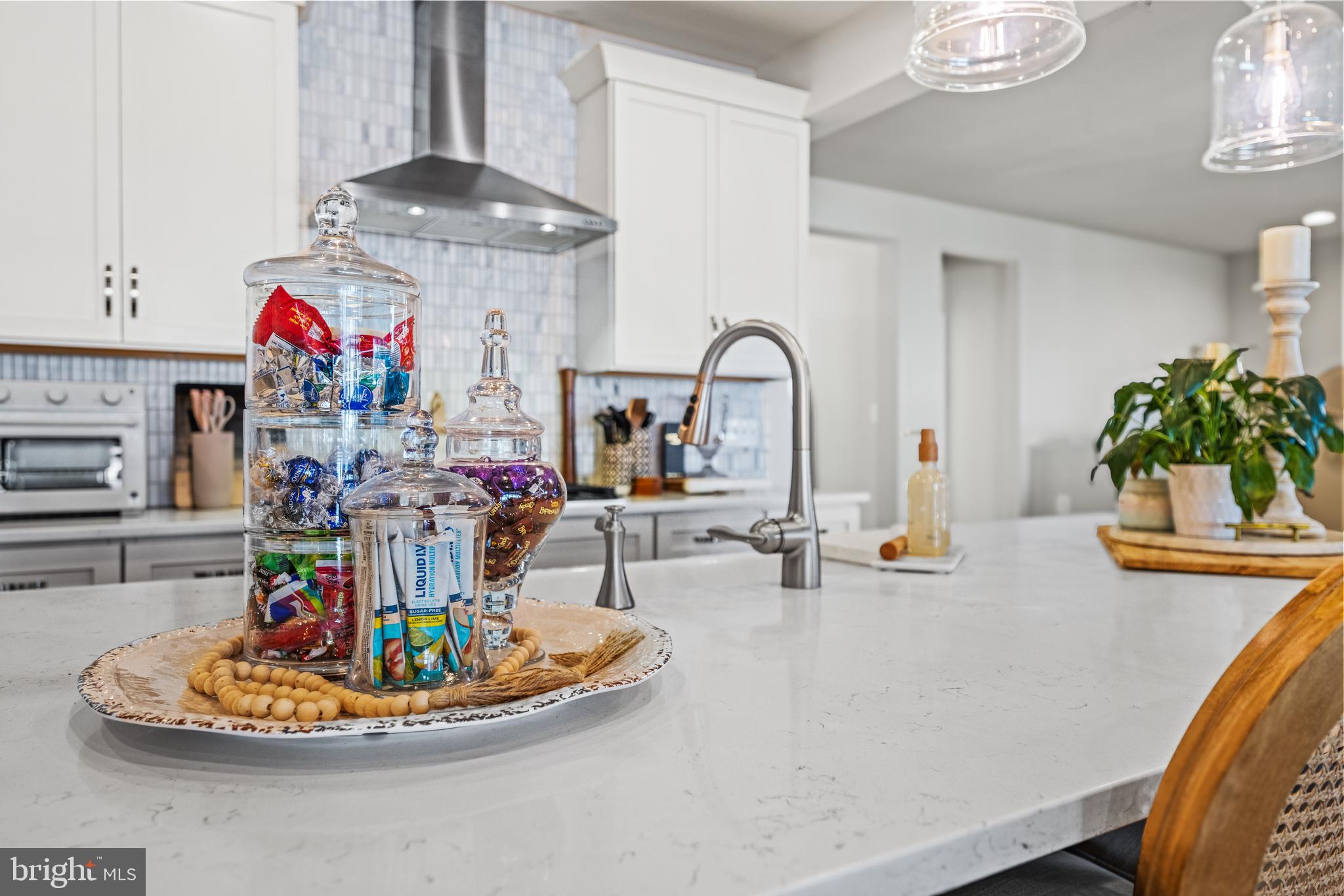 11058 EMERALD CROWN DRIVE