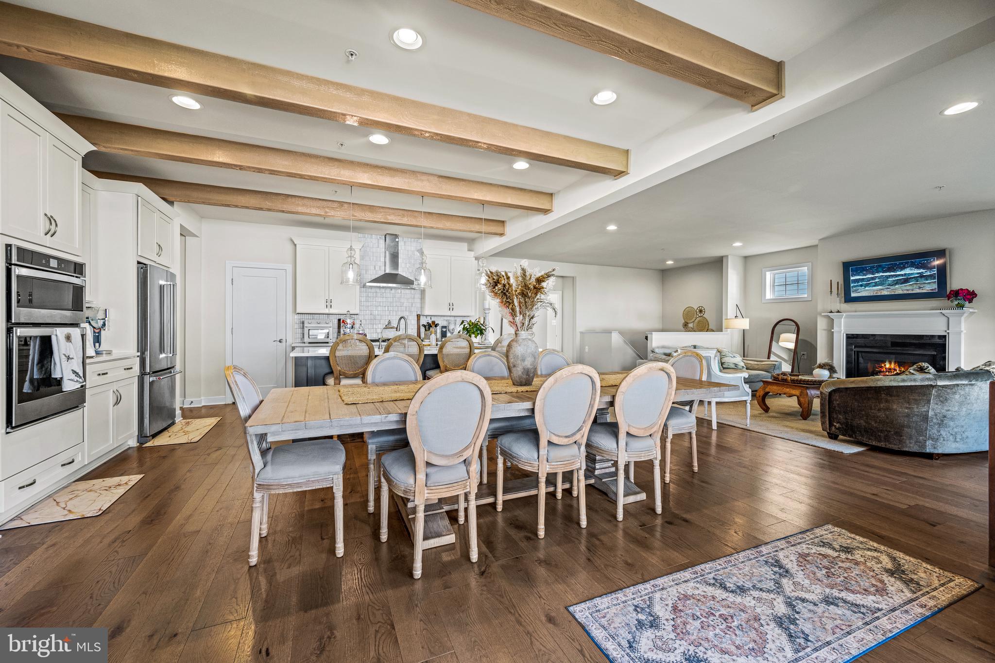 11058 EMERALD CROWN DRIVE