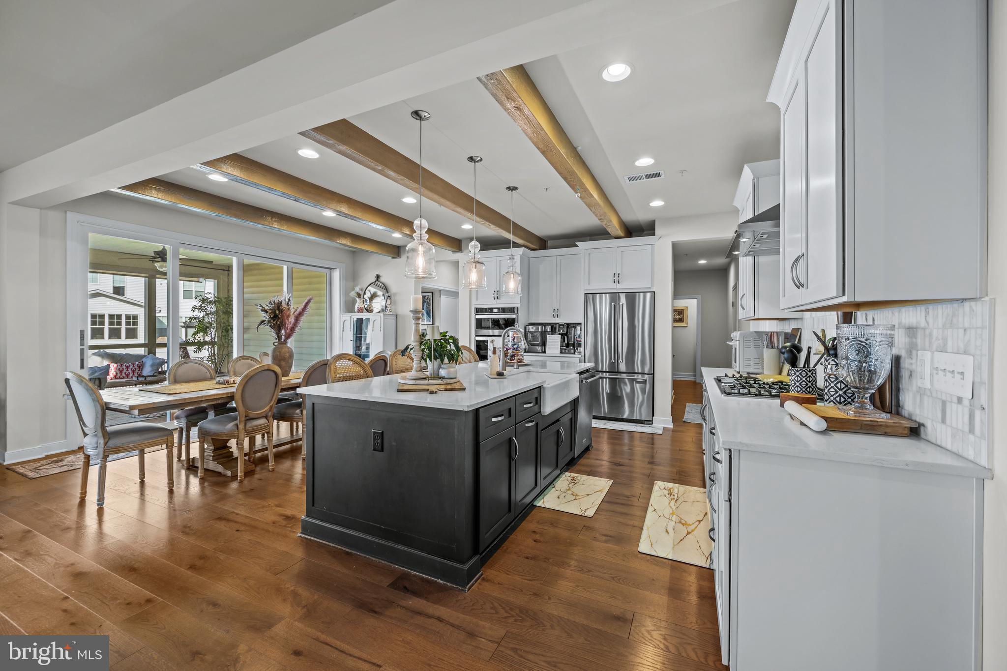 11058 EMERALD CROWN DRIVE