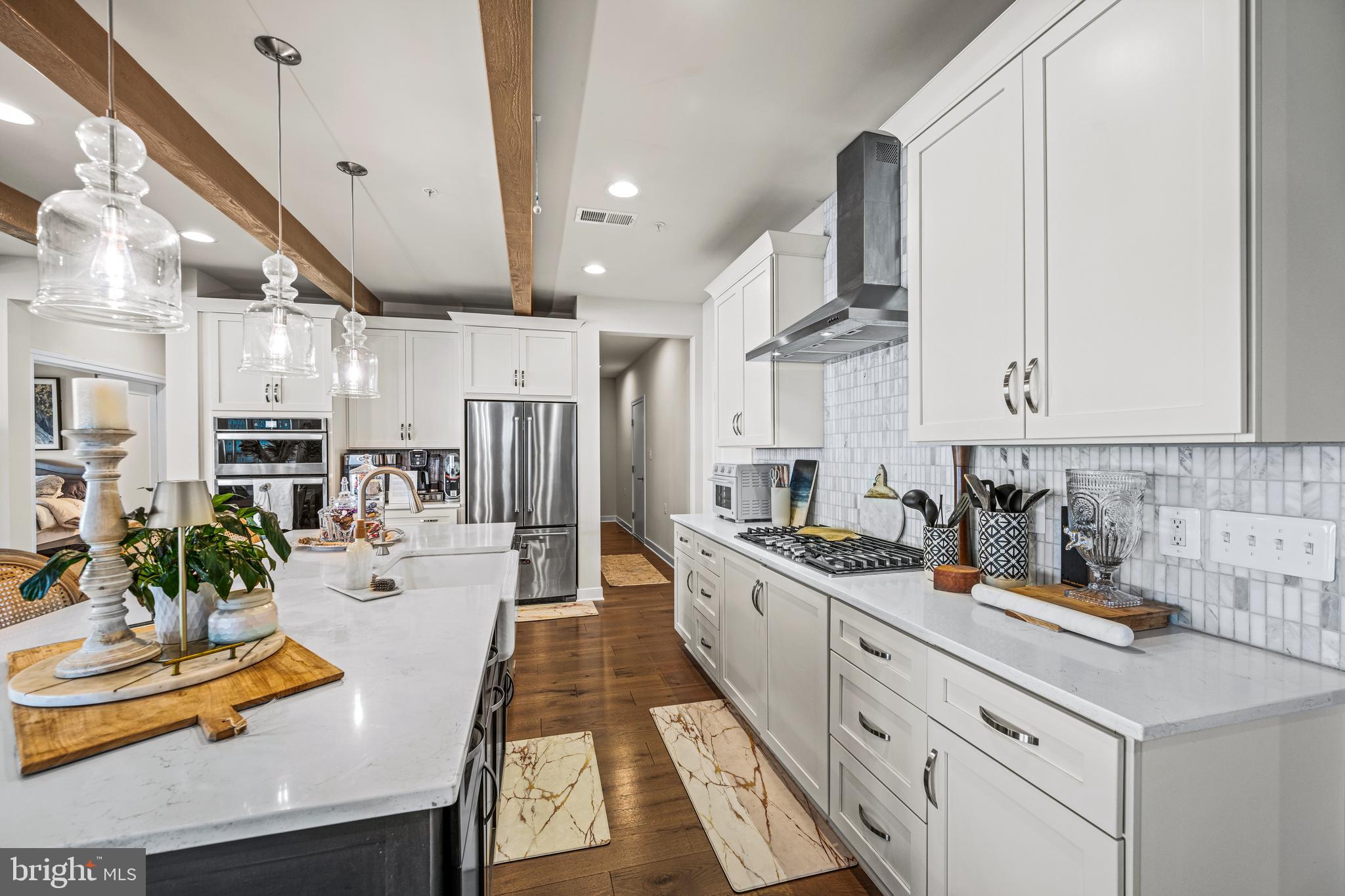 11058 EMERALD CROWN DRIVE