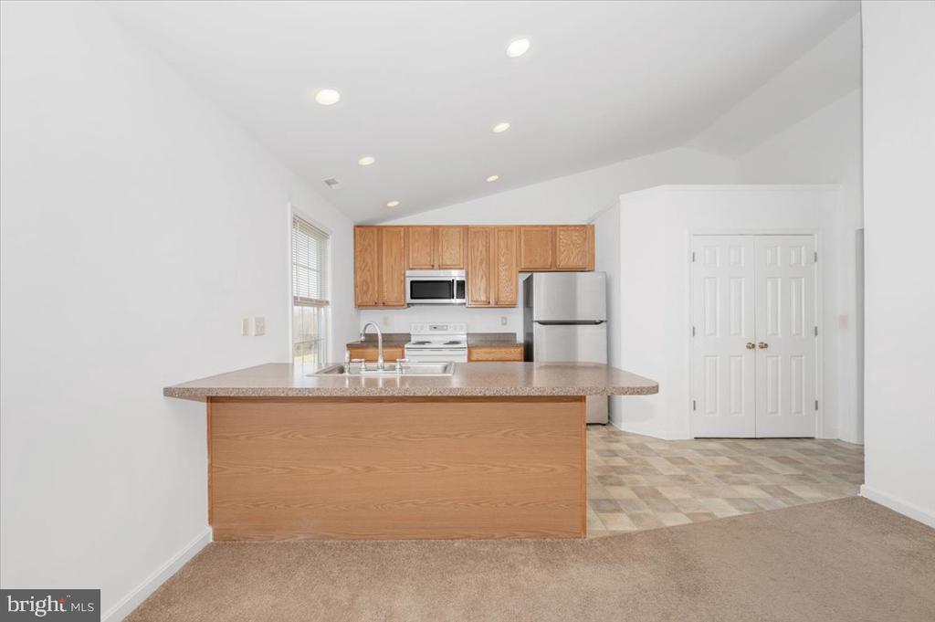 8960 ALBAUGH ROAD UPPER UNIT