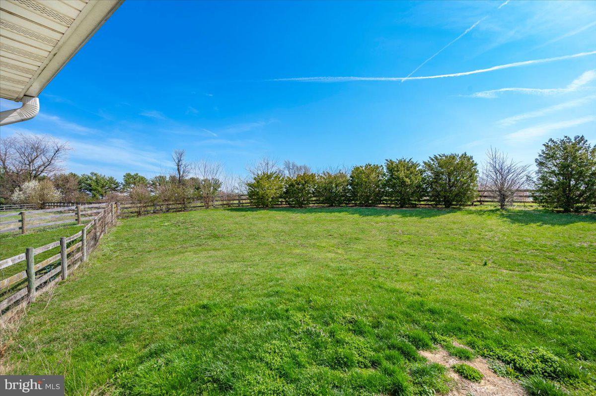8960 ALBAUGH ROAD UPPER UNIT
