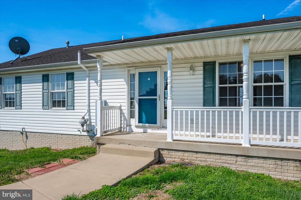 8960 ALBAUGH ROAD UPPER UNIT