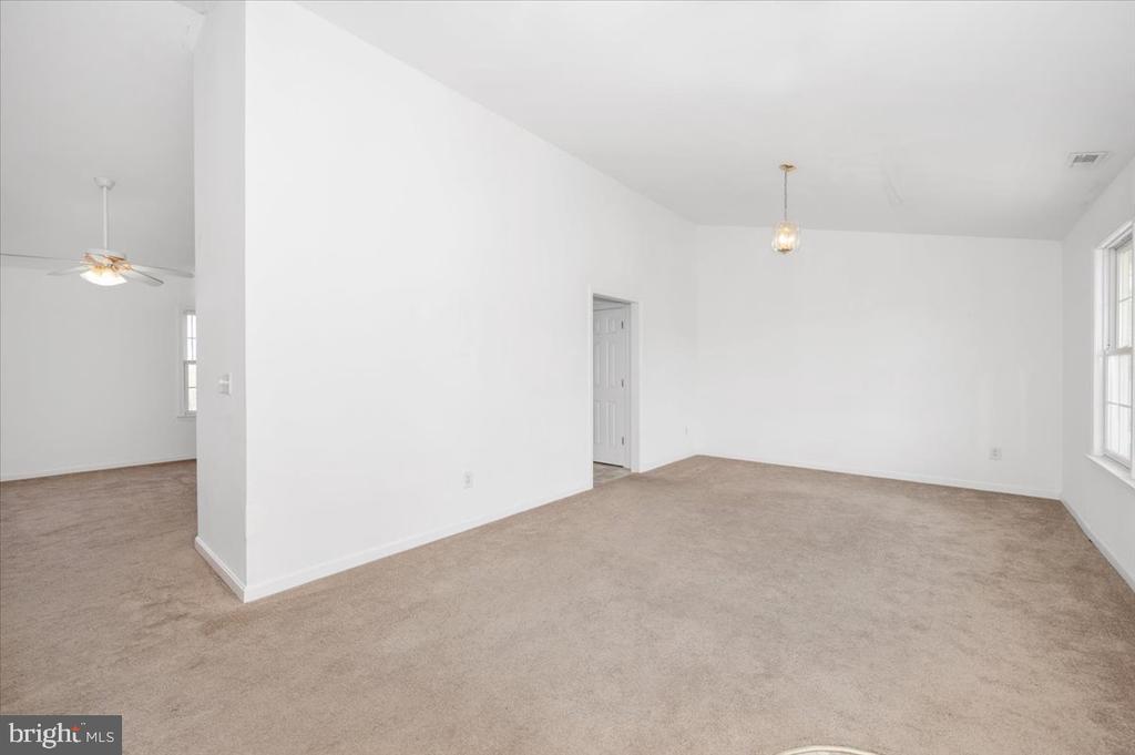 8960 ALBAUGH ROAD UPPER UNIT