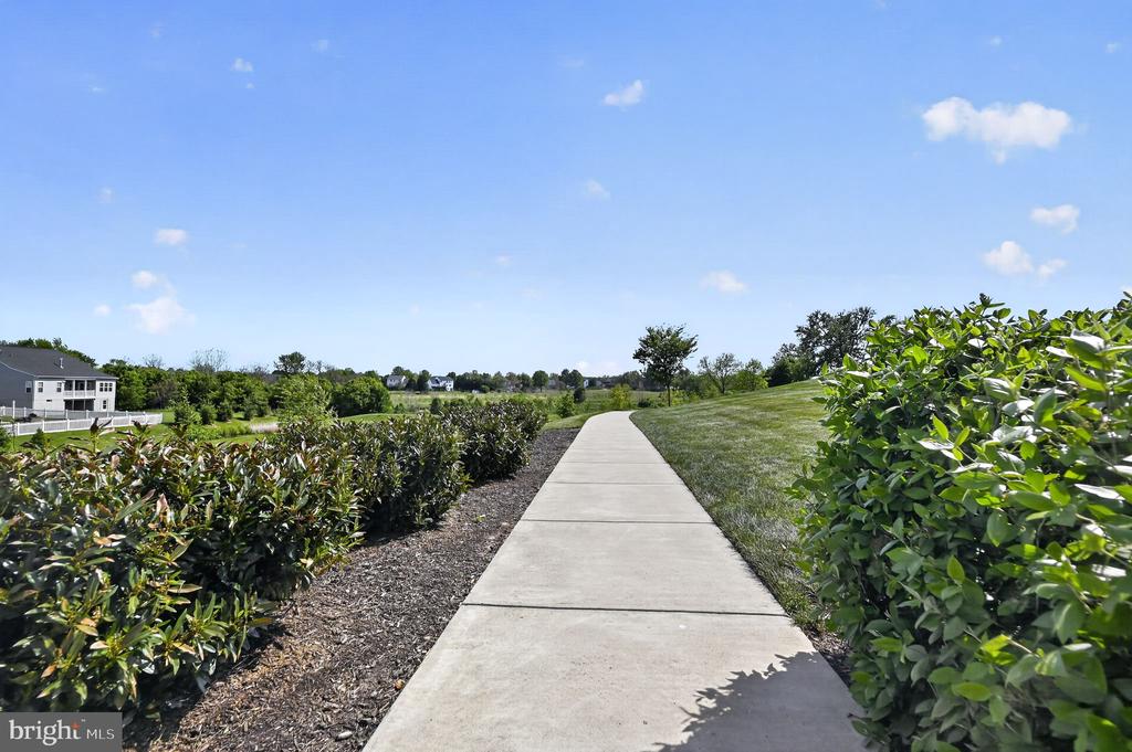 6638 BALLENGER RUN BOULEVARD