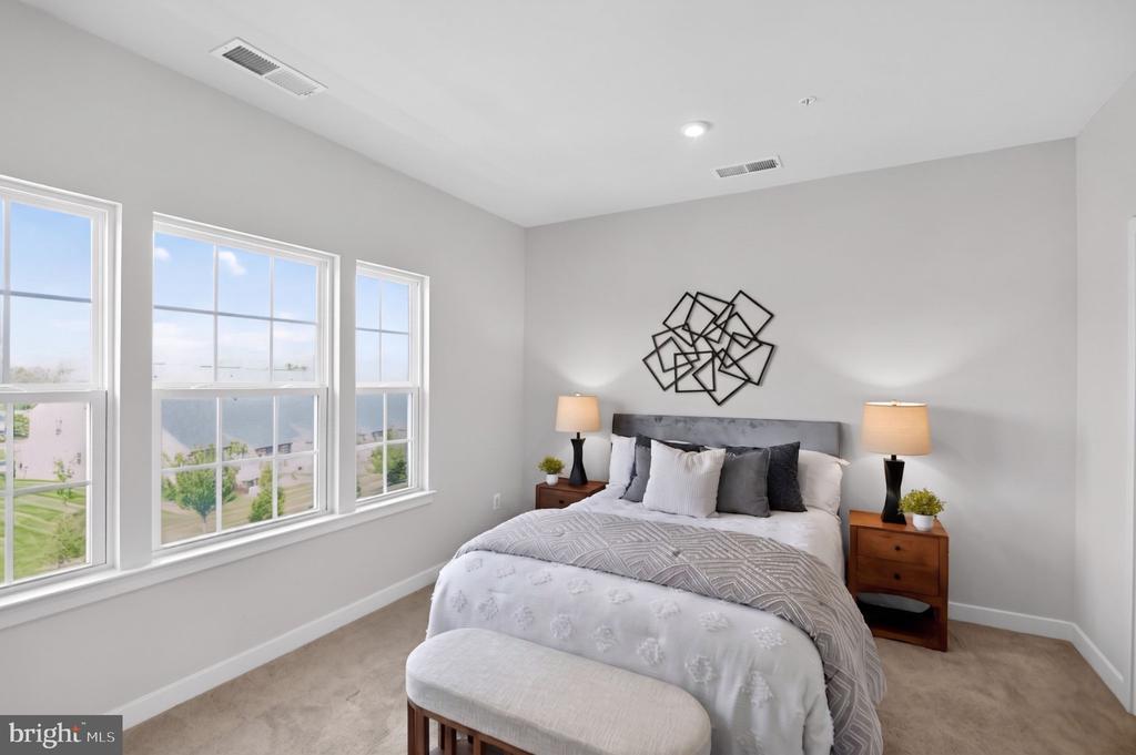 6638 BALLENGER RUN BOULEVARD