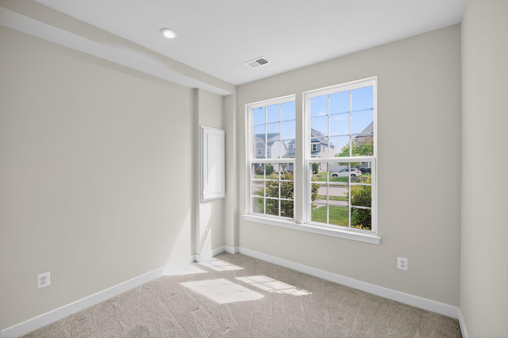 6638 BALLENGER RUN BOULEVARD