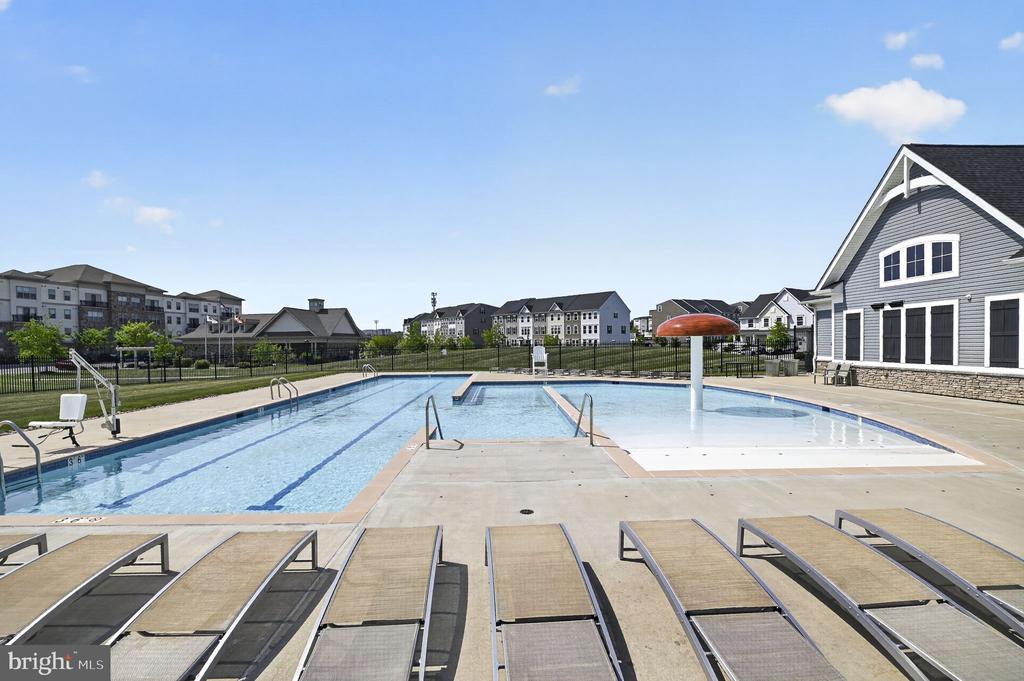 6638 BALLENGER RUN BOULEVARD