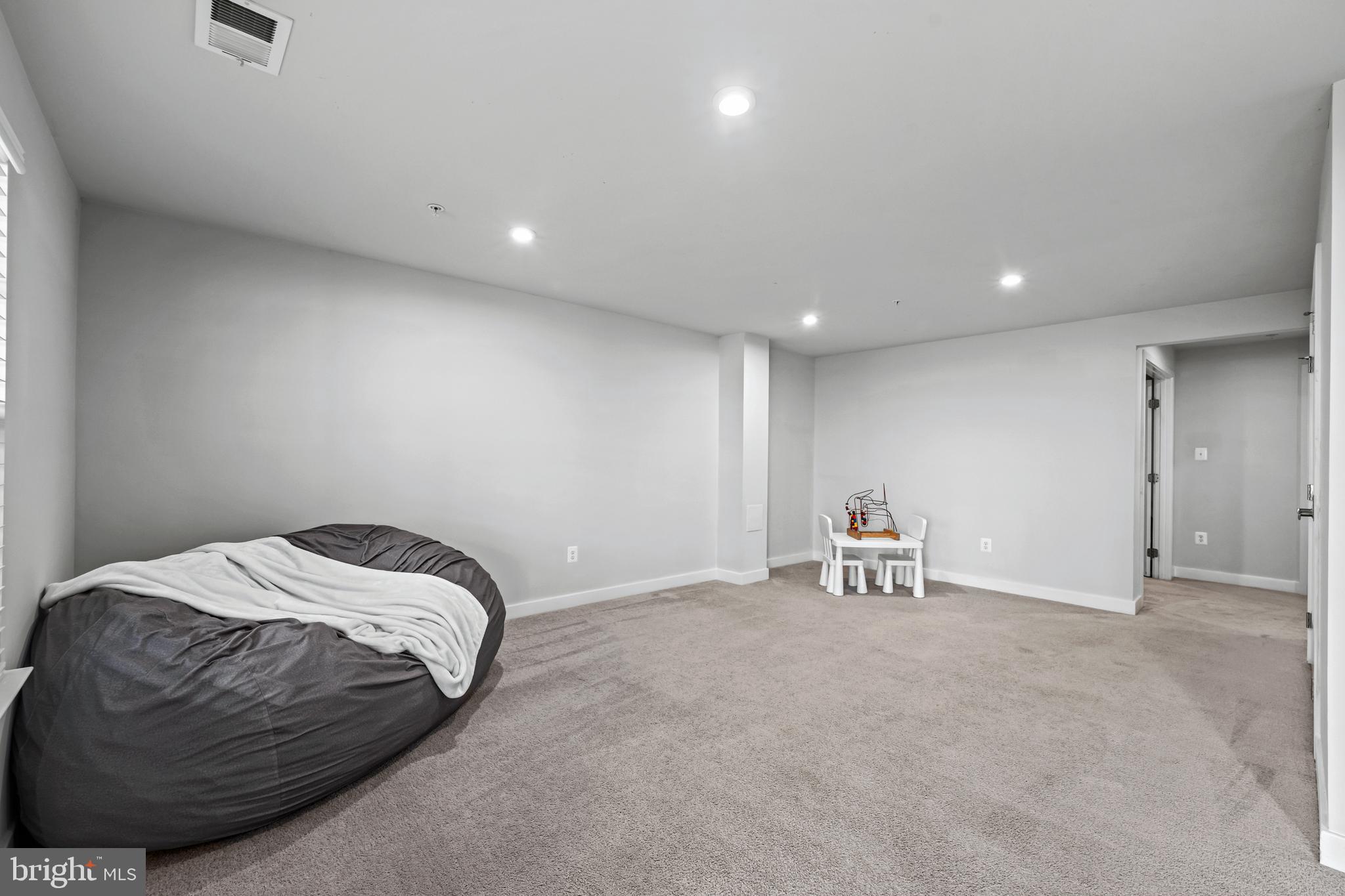 10702 LAMOKA LANE
