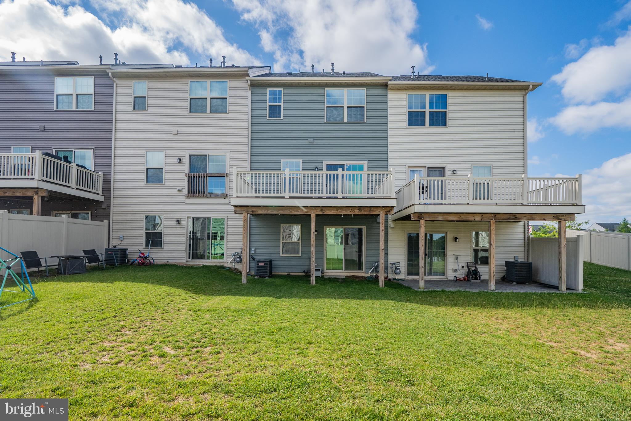 10702 LAMOKA LANE