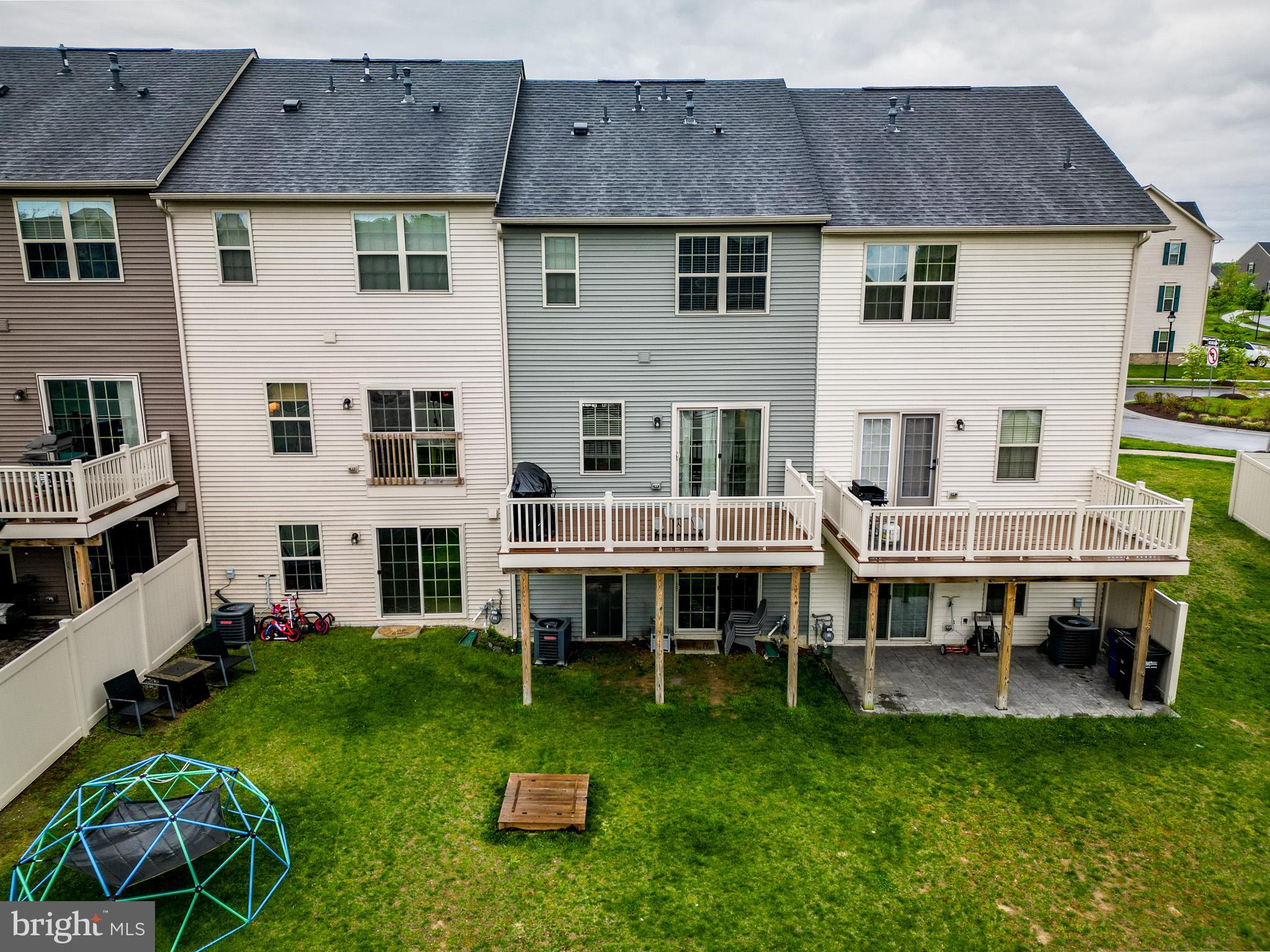 10702 LAMOKA LANE