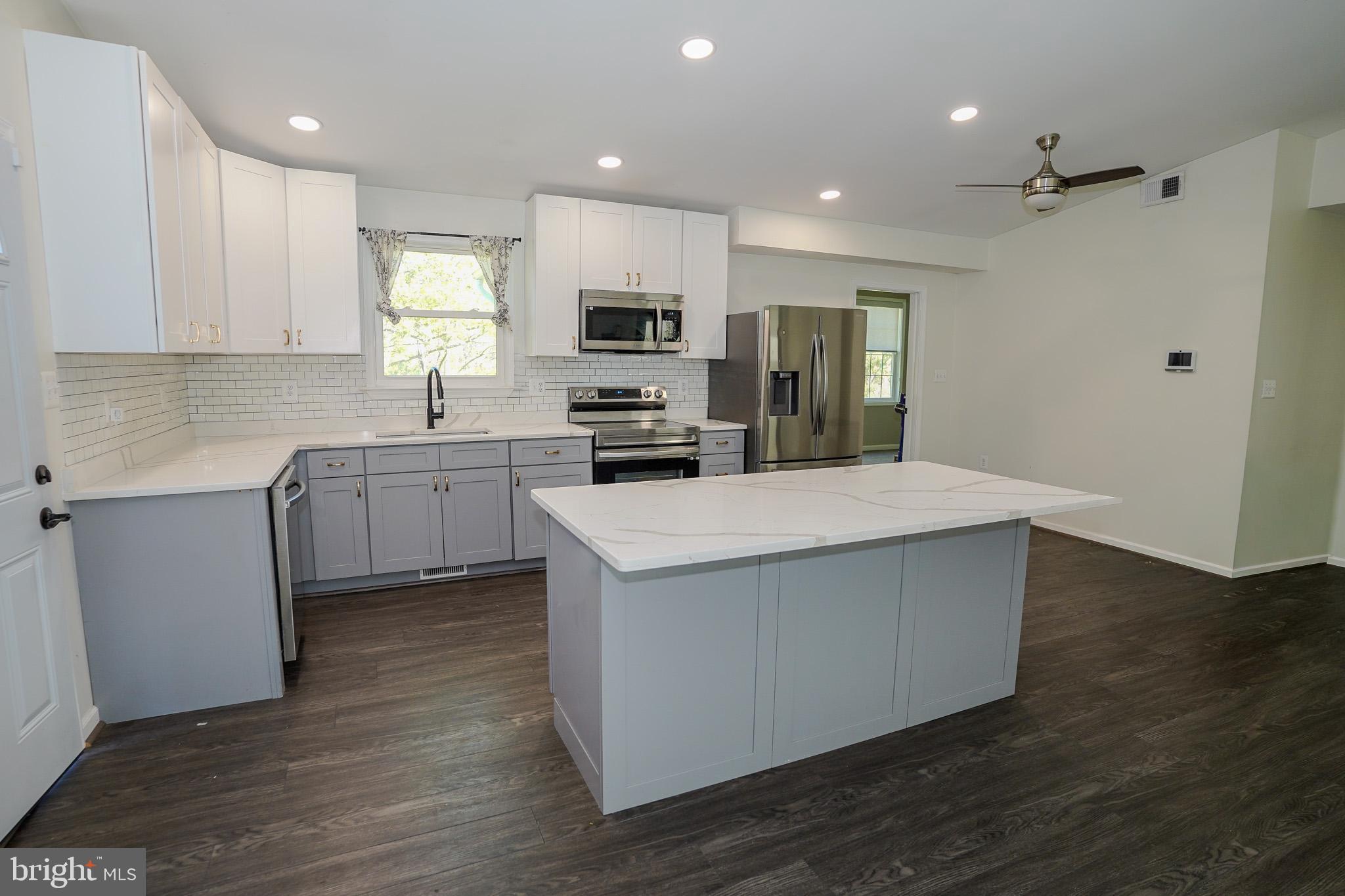 2816 BALLENGER CREEK PIKE