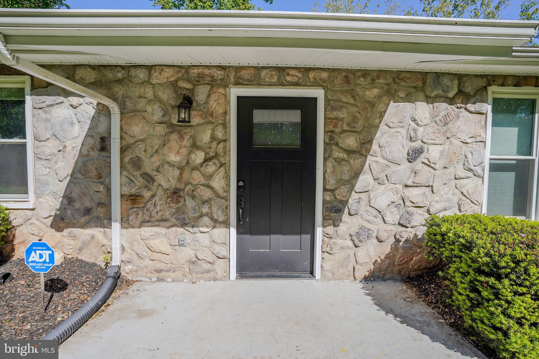 2816 BALLENGER CREEK PIKE