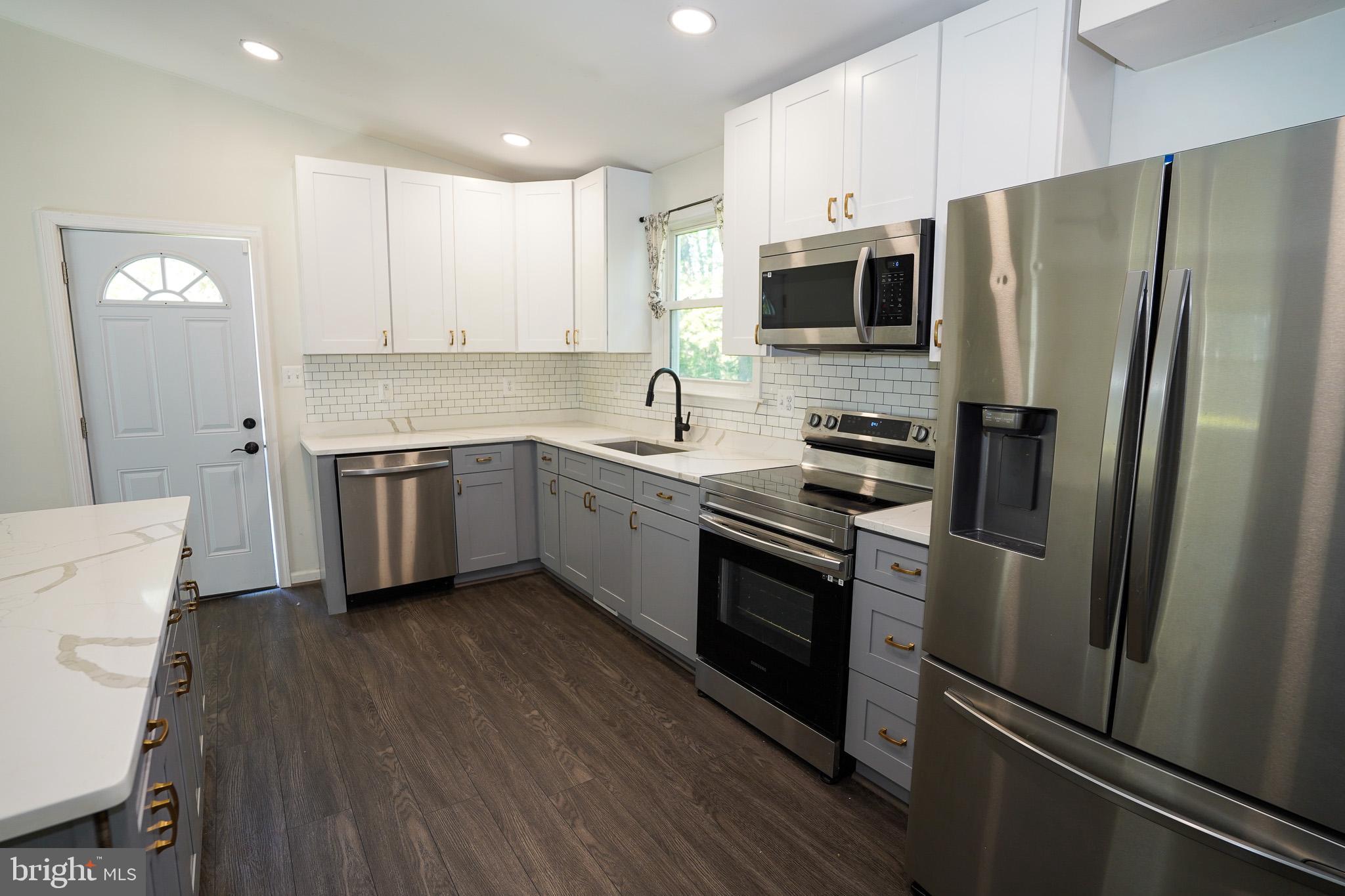 2816 BALLENGER CREEK PIKE