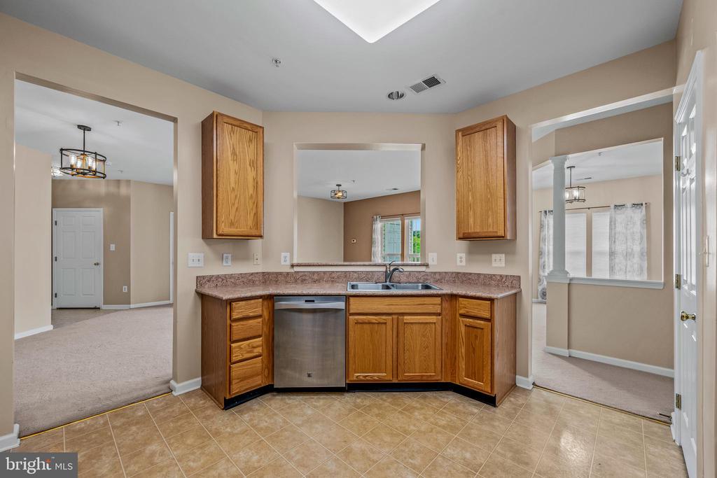 6220 GLEN VALLEY TERRACE 3G