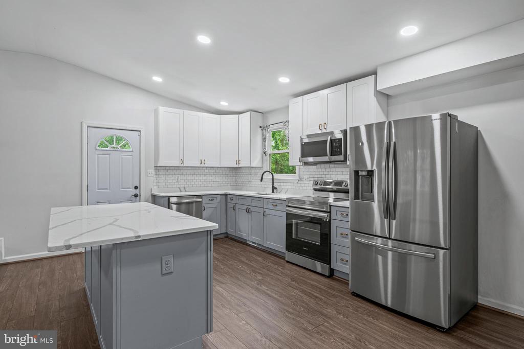 2816 BALLENGER CREEK PIKE